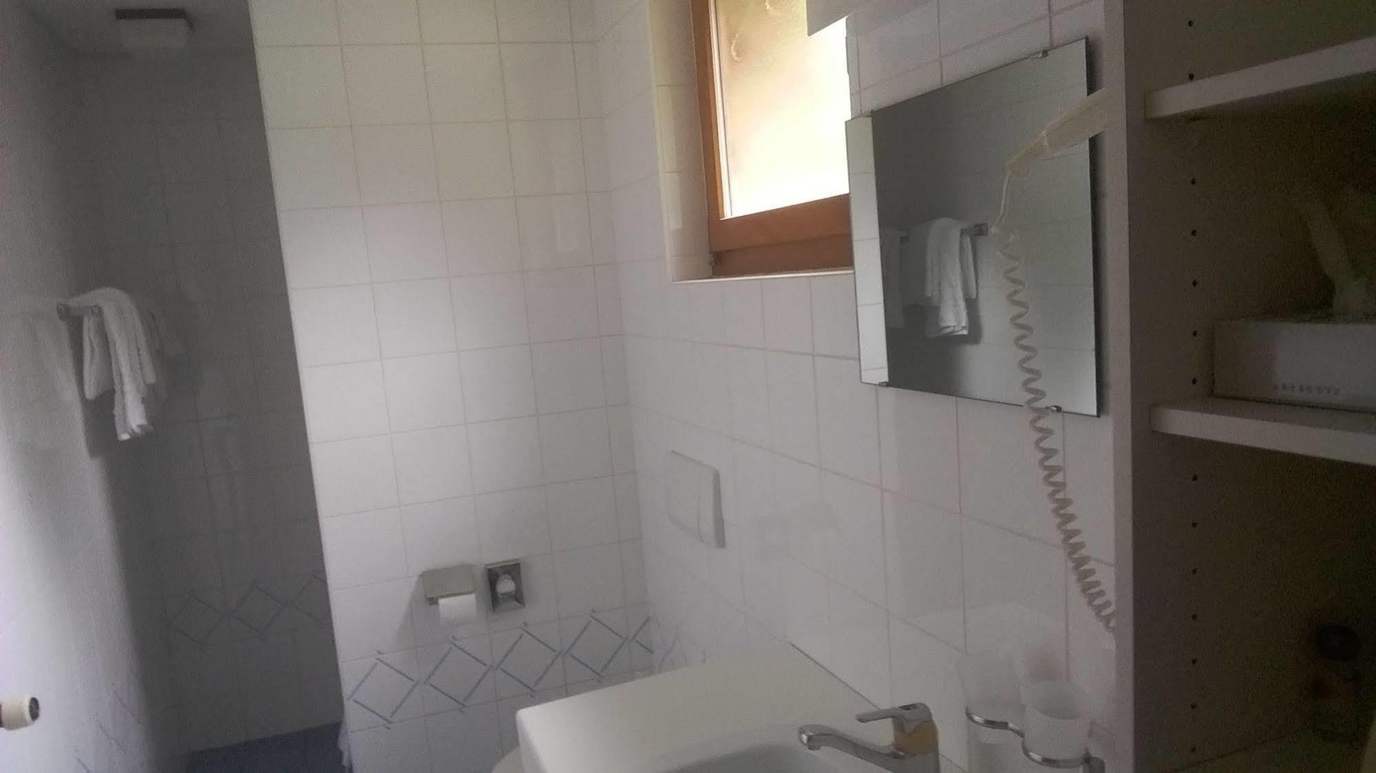 Motel Des Sports Martigny Экстерьер фото